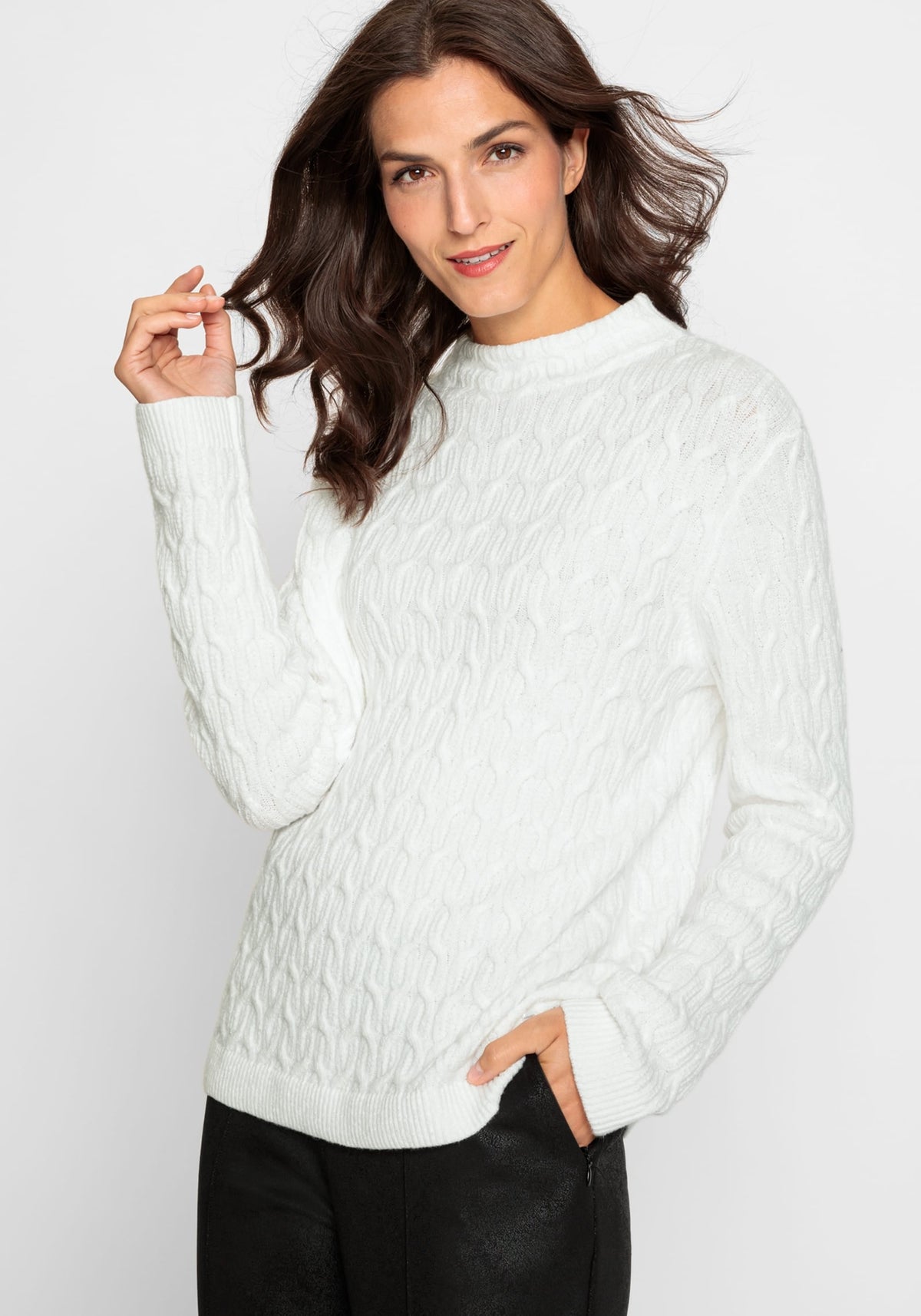Cotton Blend Long Sleeve Allover Cable Knit Pullover