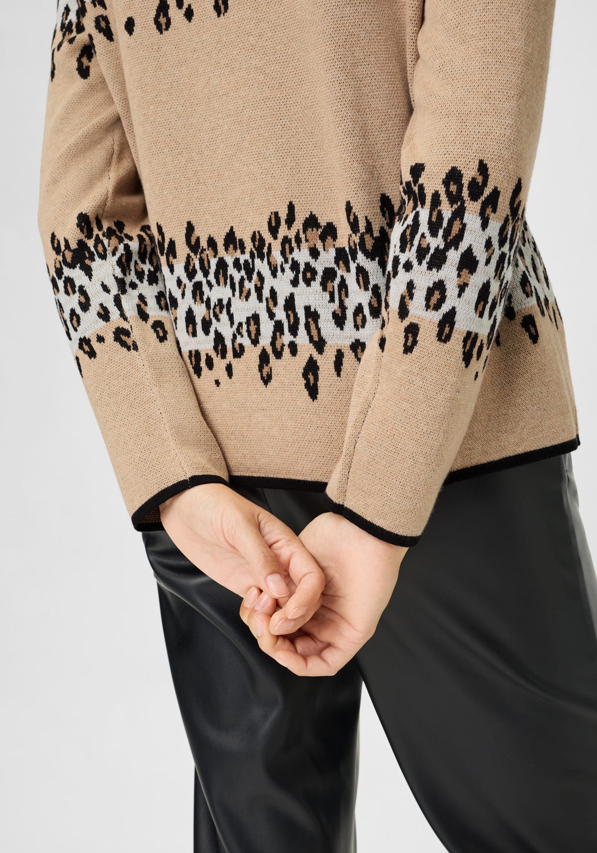 Leopard Panneaux Sweater