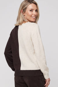 Pull à motif léopard en intarsia