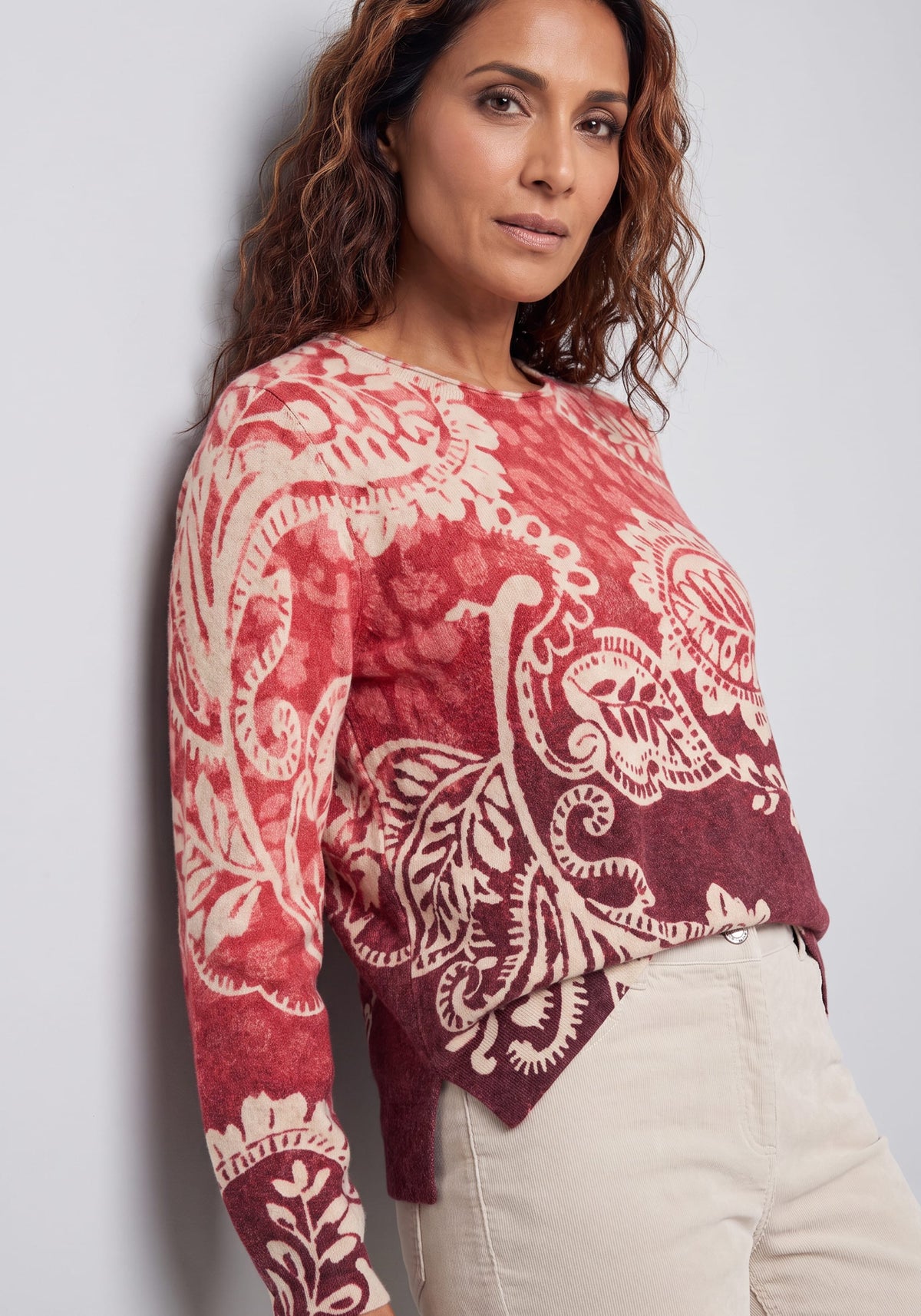 Pull à motif Paisley