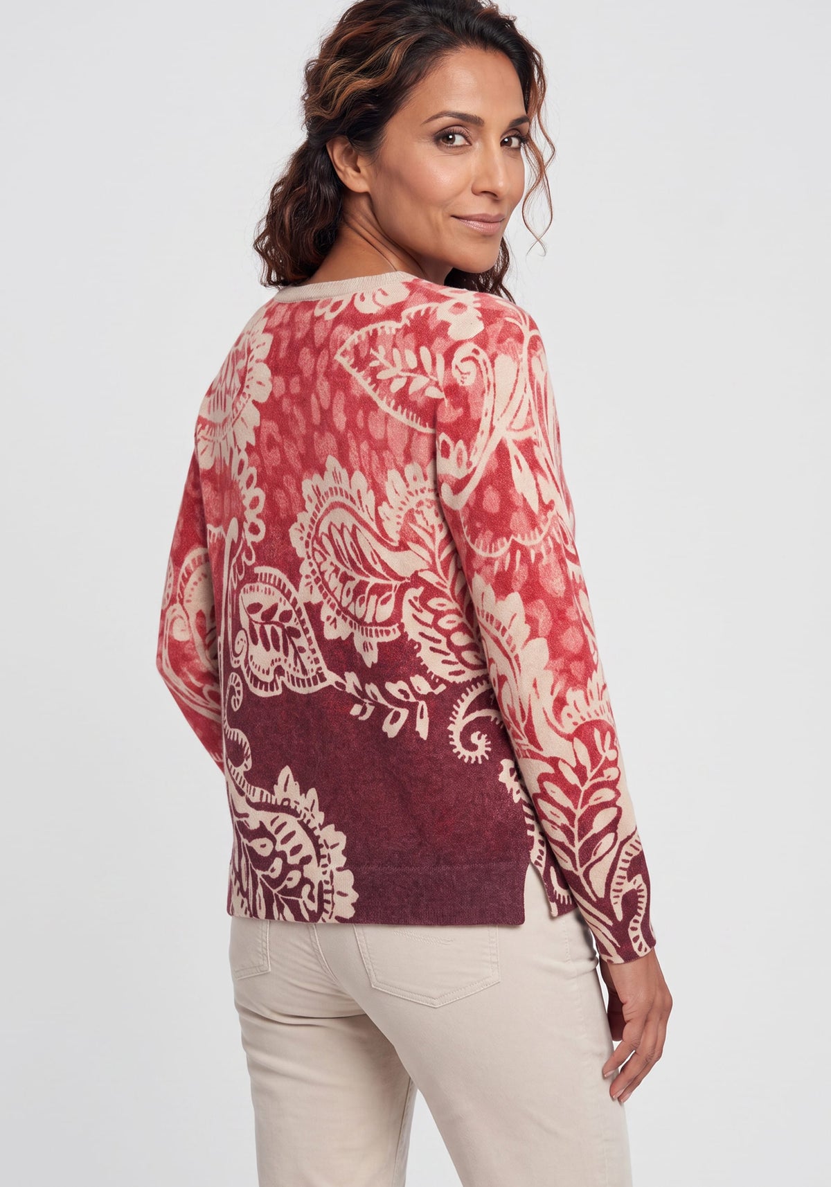 Pull à motif Paisley