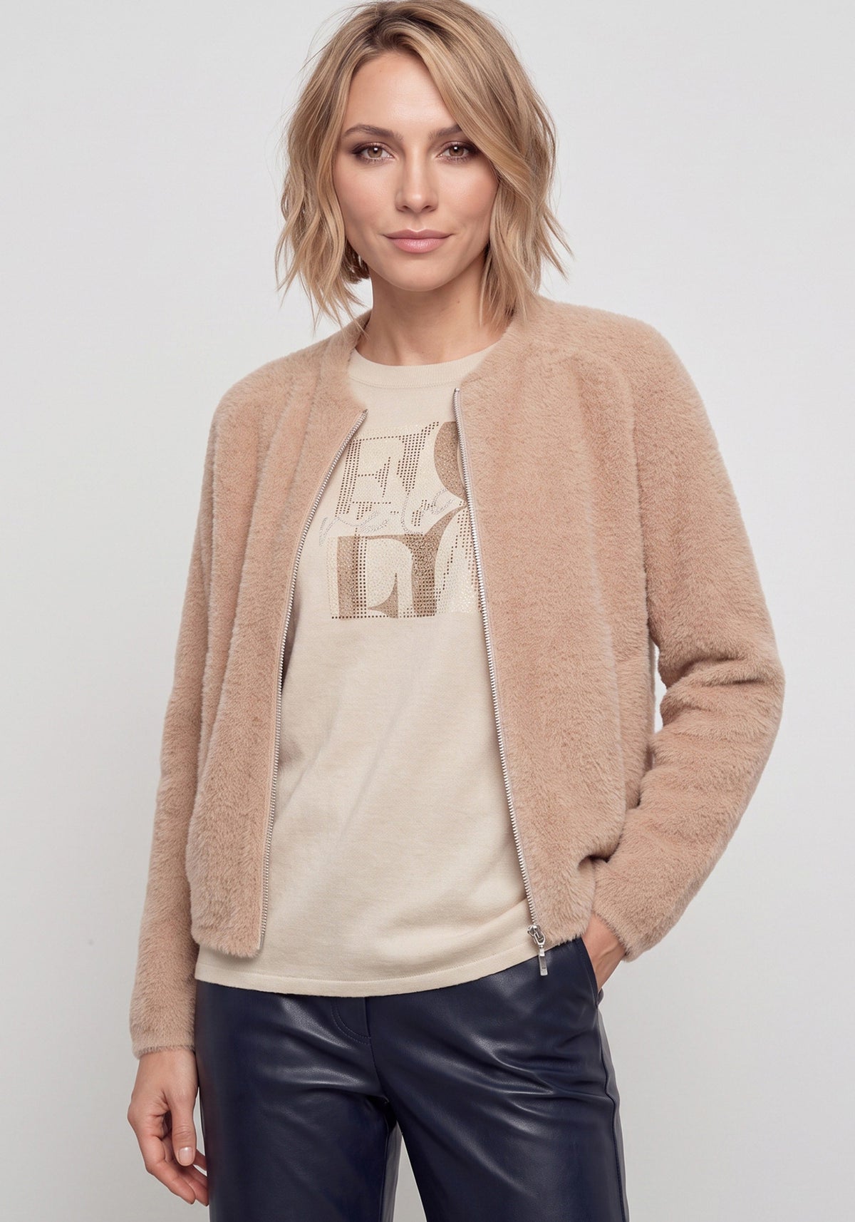 Feather Yarn Zip Cardigan