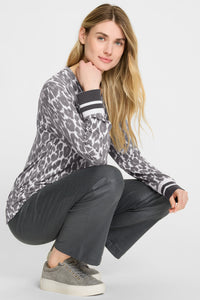 Allover Leopard Print T-Shirt