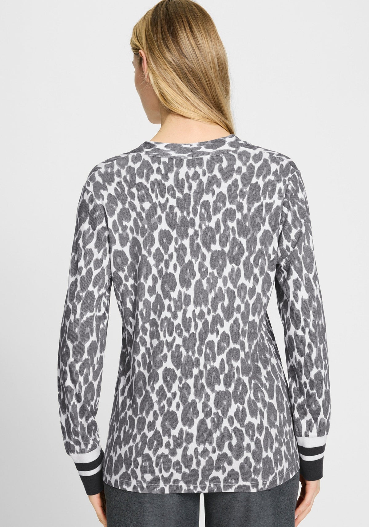 Allover Leopard Print T-Shirt