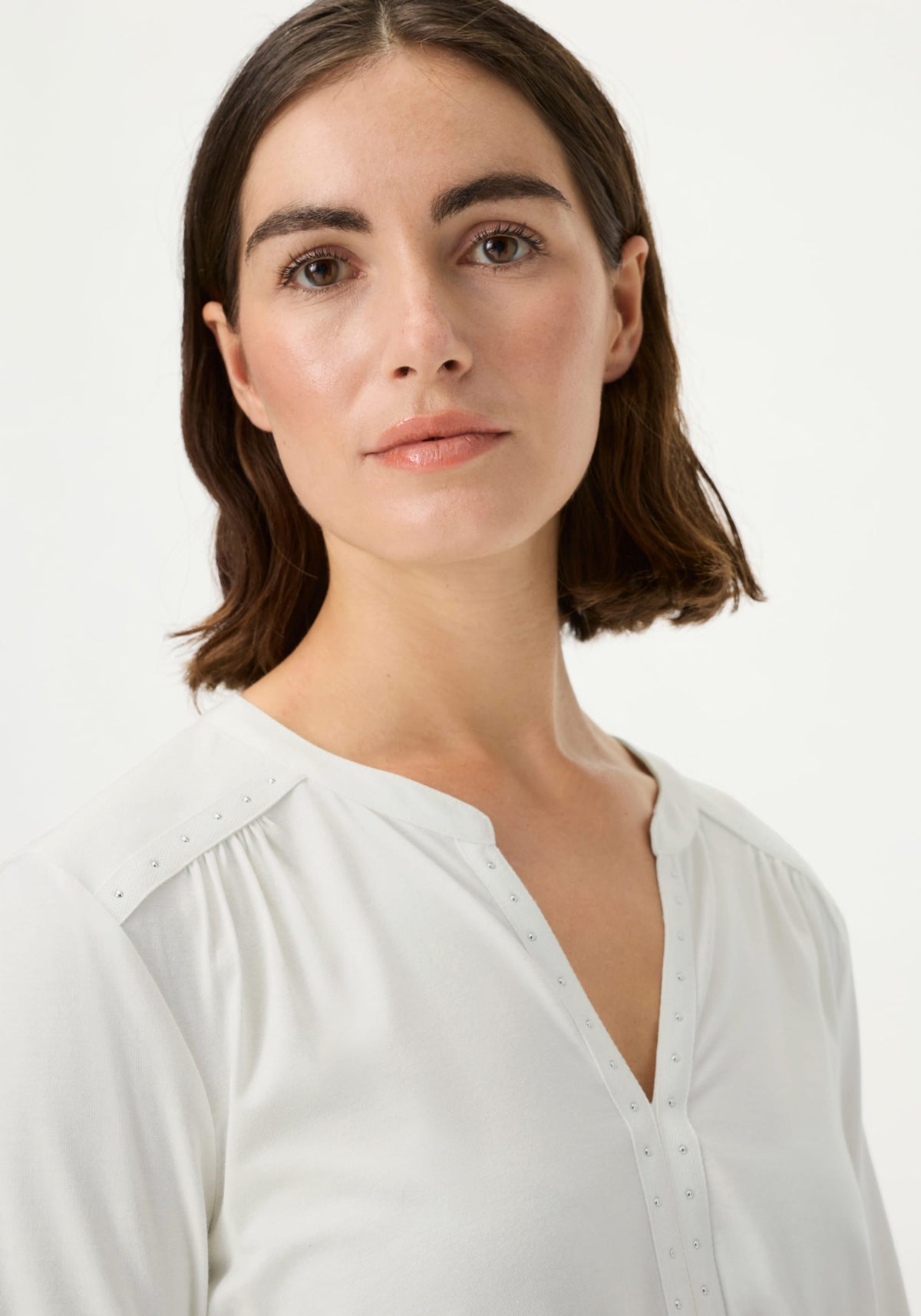 T-shirt avec ornements