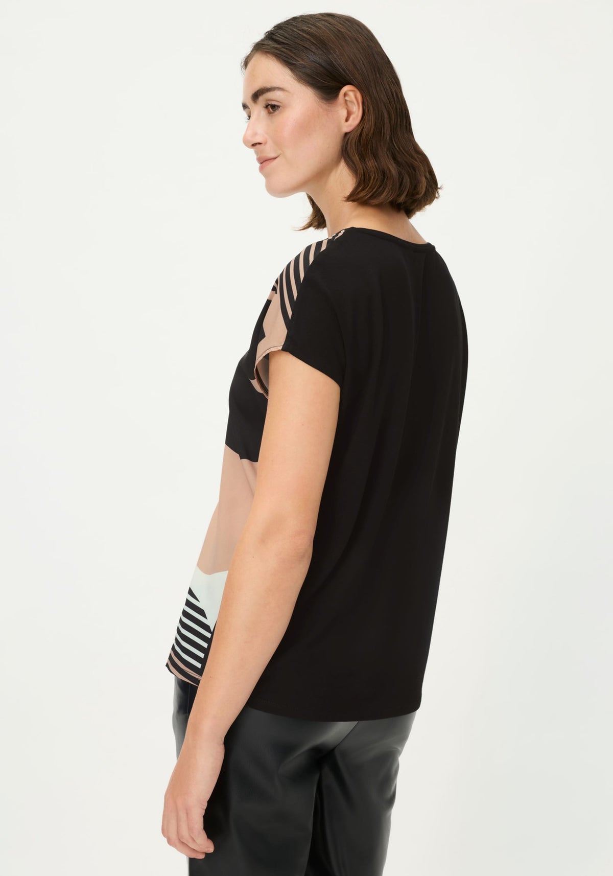 T-shirt géo à supports mixtes