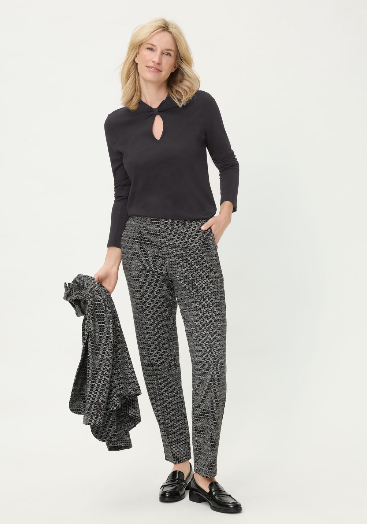 T-shirt à col Peekaboo