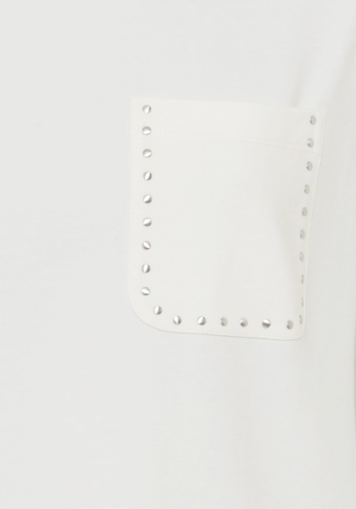 T-Shirt à bordures cloutées