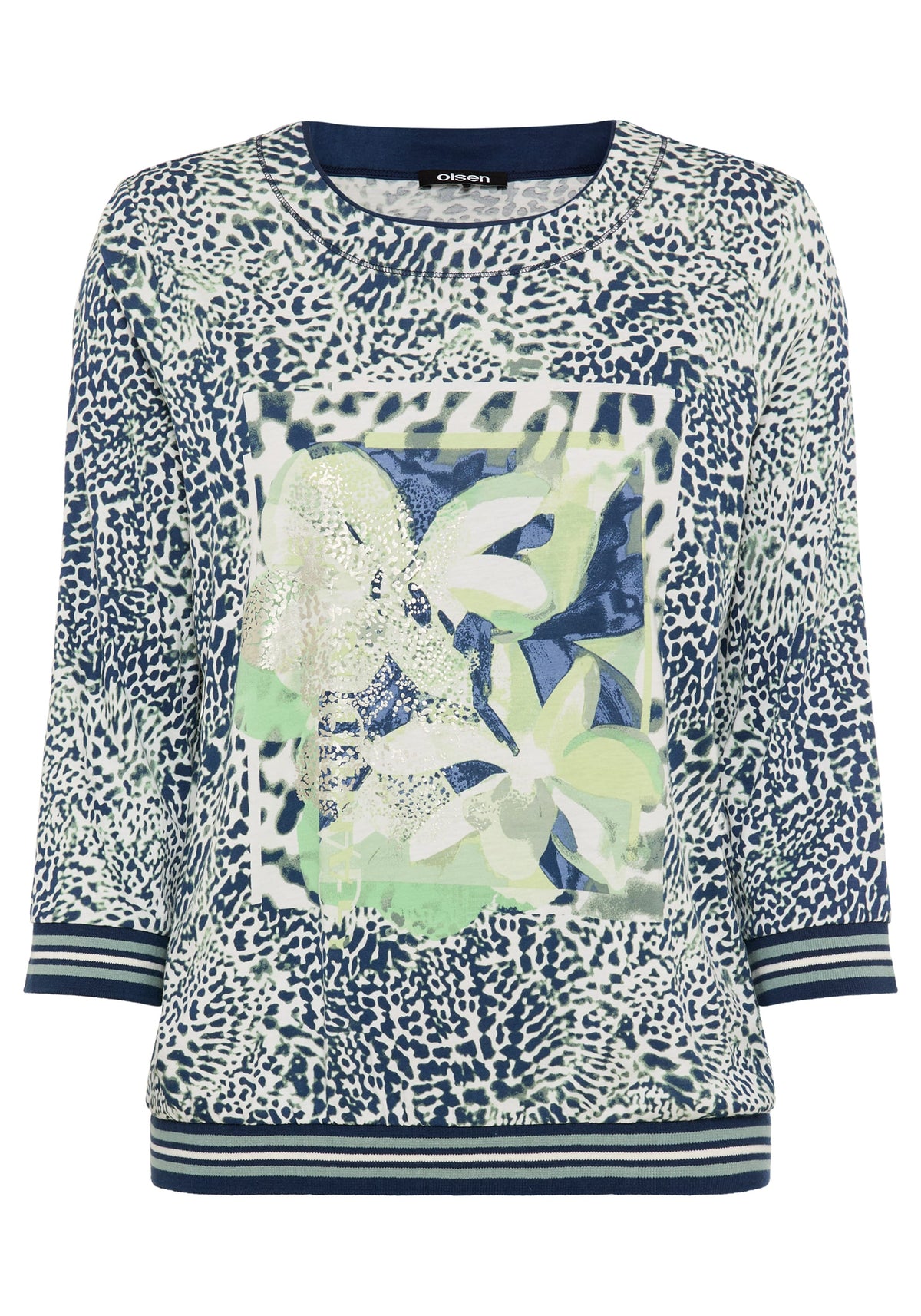 Animal Placement Print T-Shirt