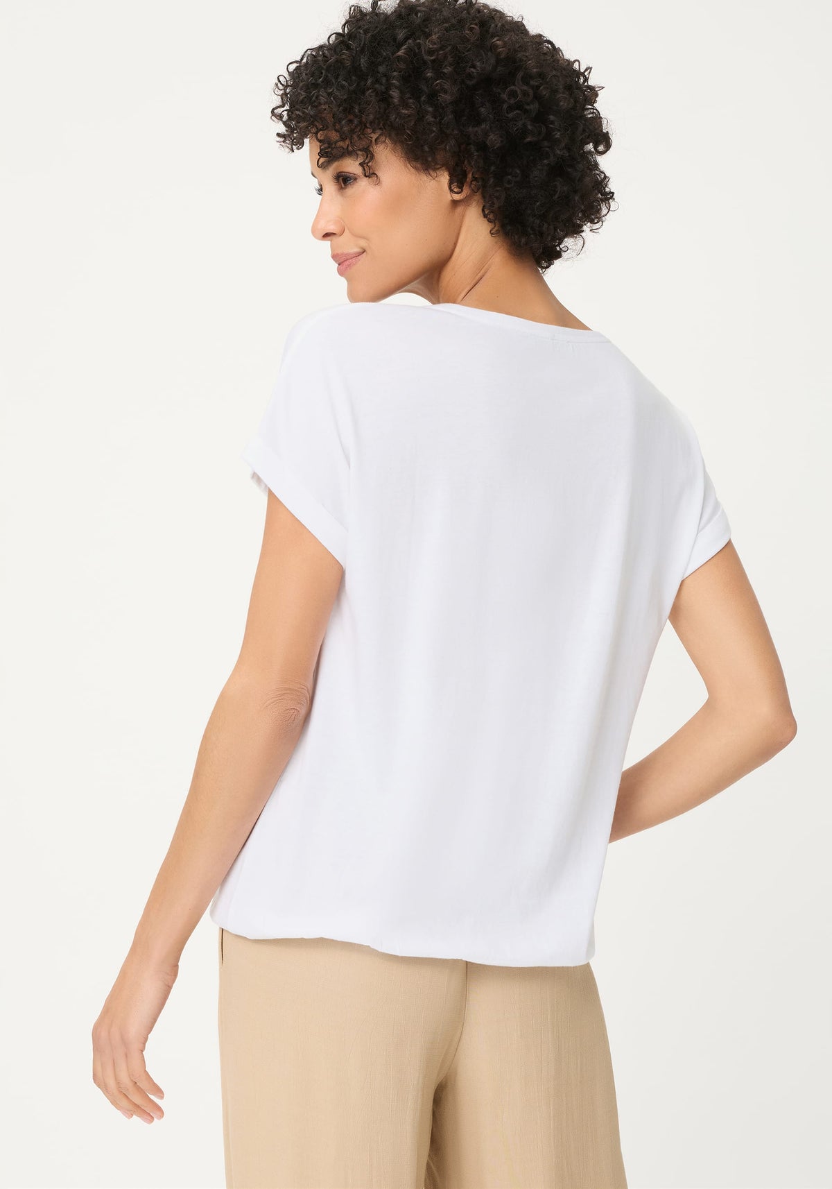 T-shirt brodé ton sur ton