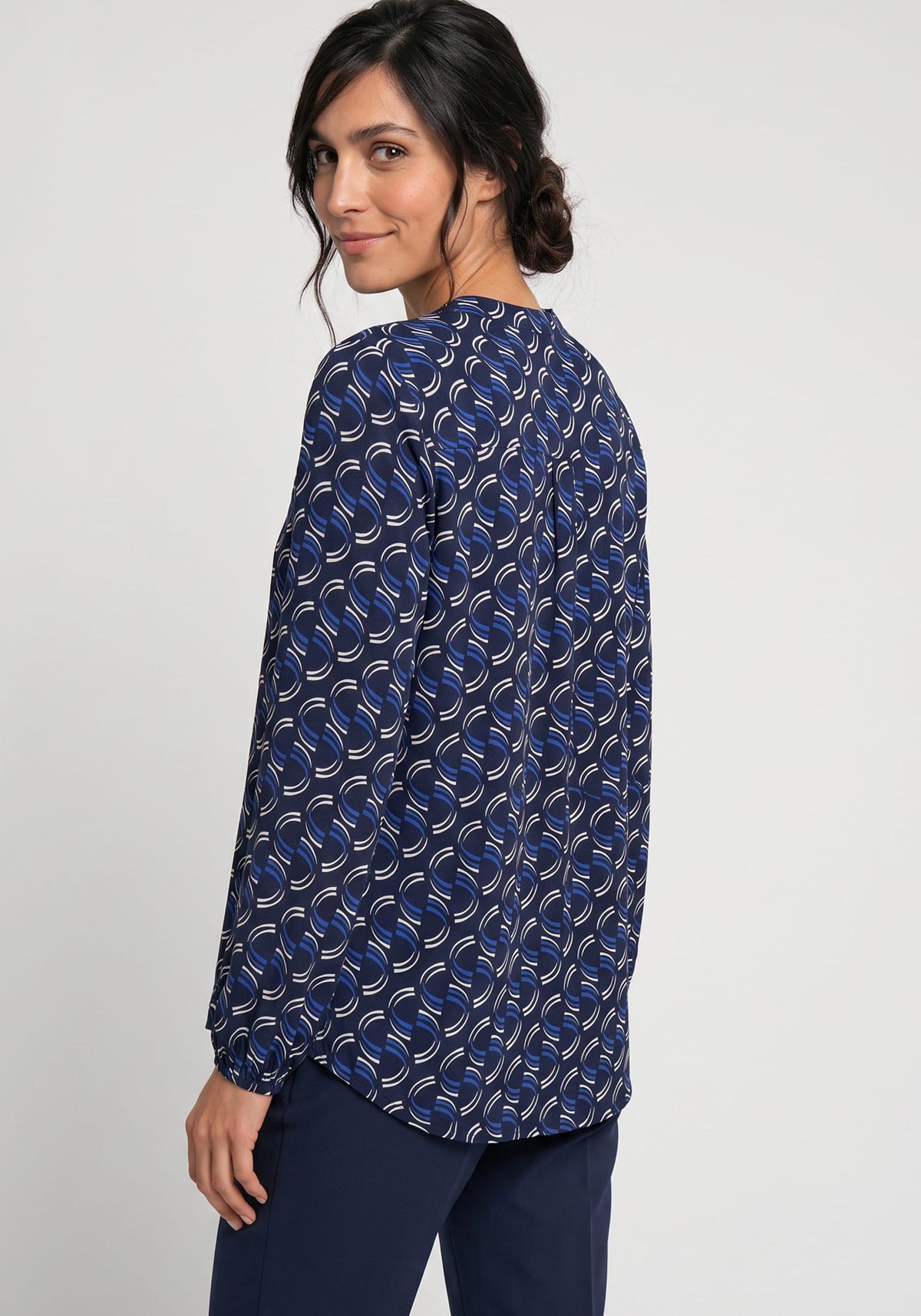 Wave Split Neck T-Shirt