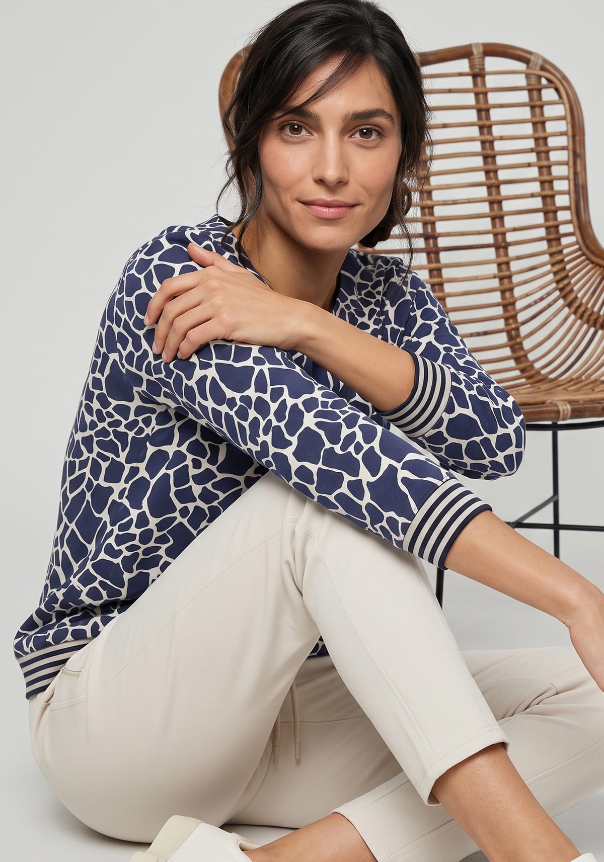 Graphic T-Shirt with Stripe Trim