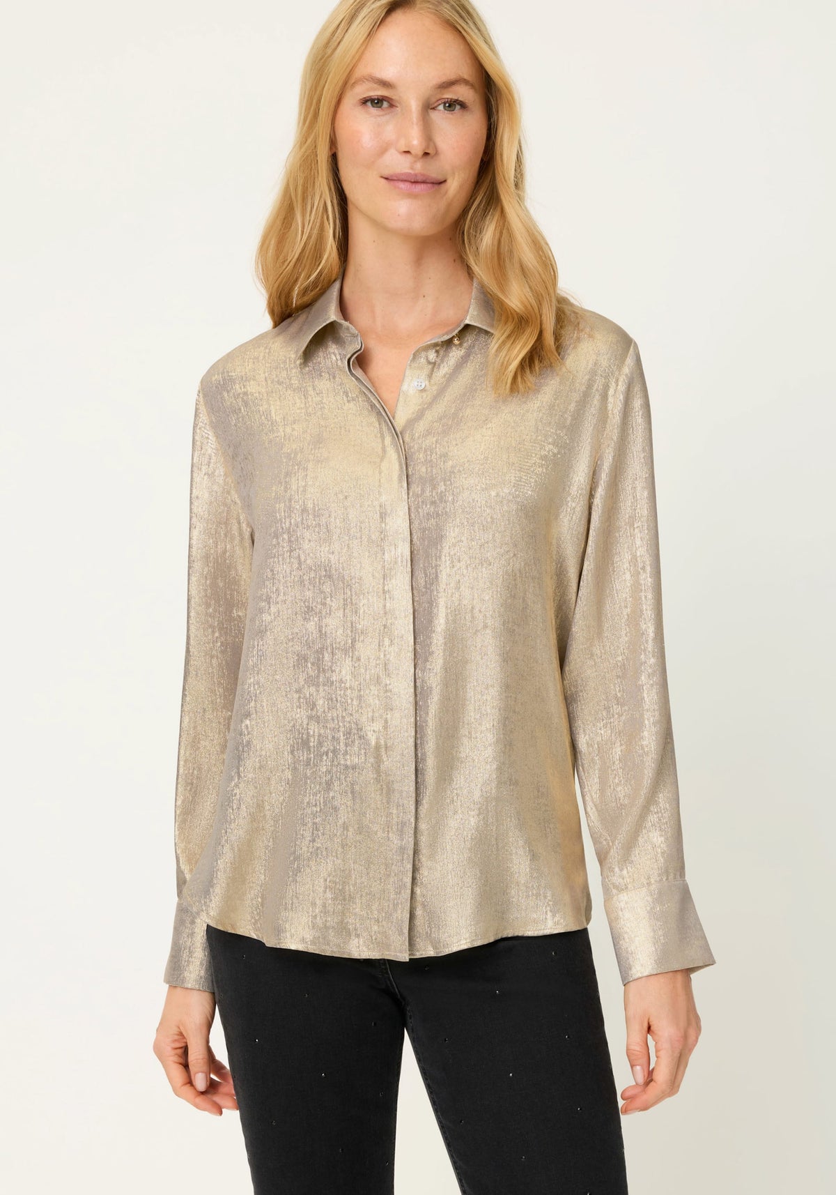Chemise métallique froissée