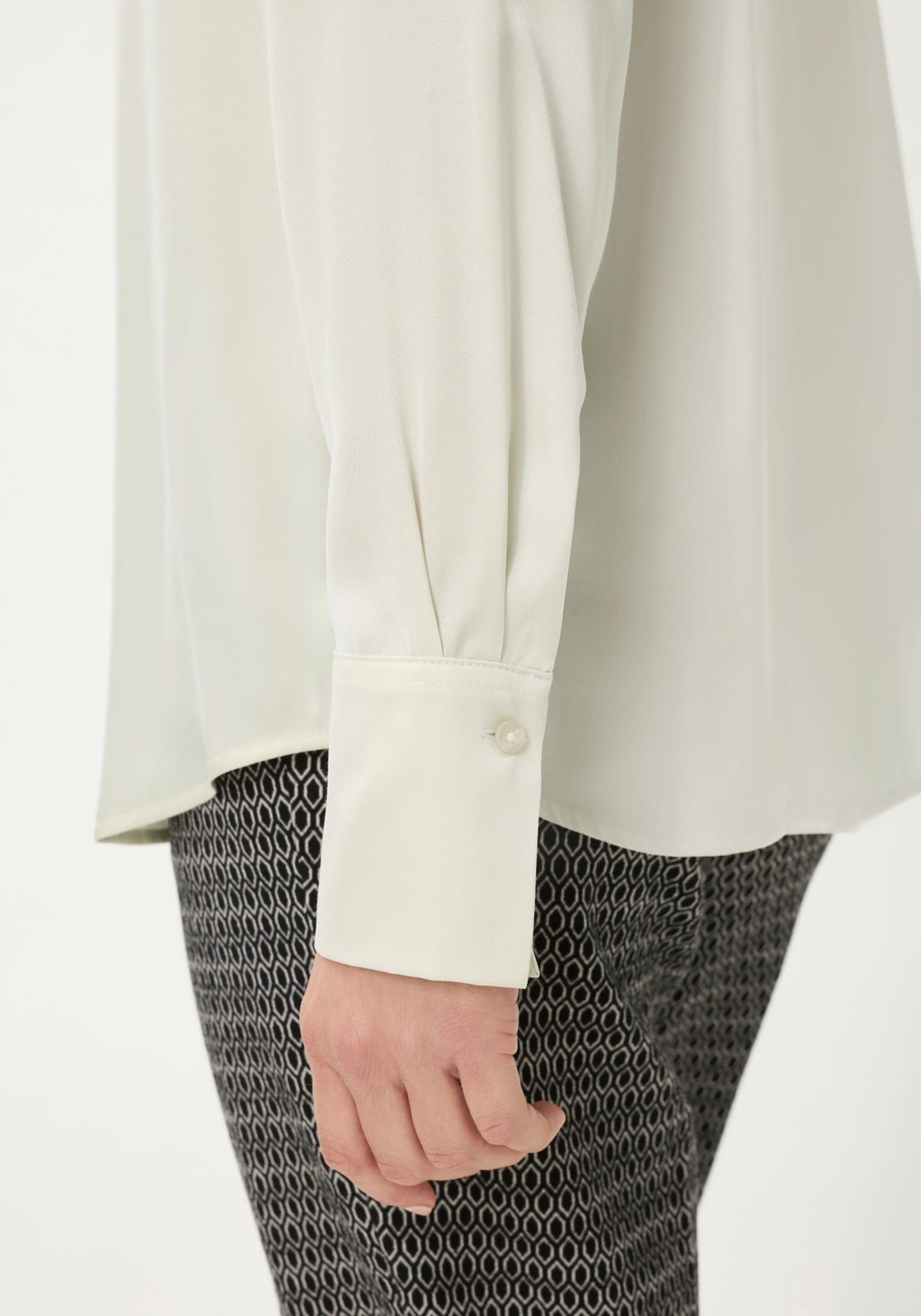 Chemise à effet satiné