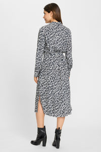 Minimal Leopard Print Shirt