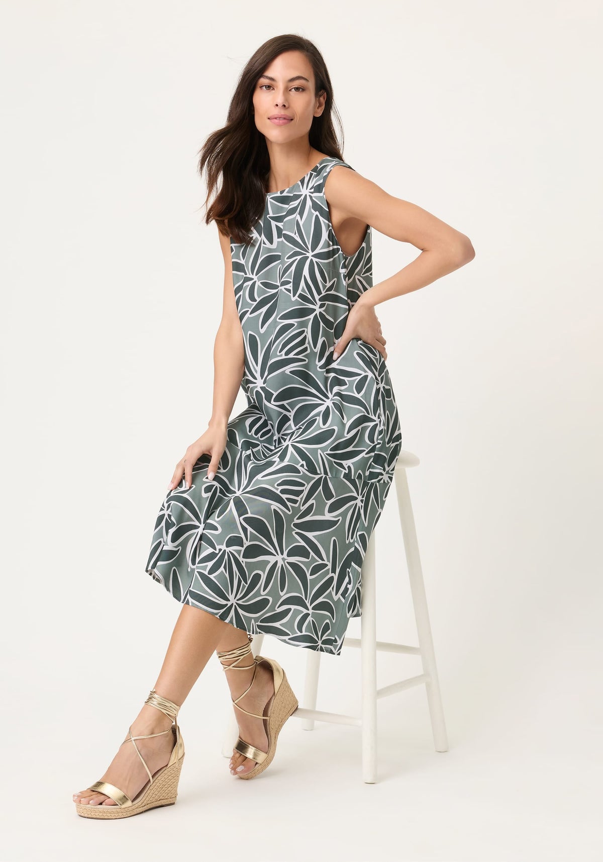 Leaf Design Dress