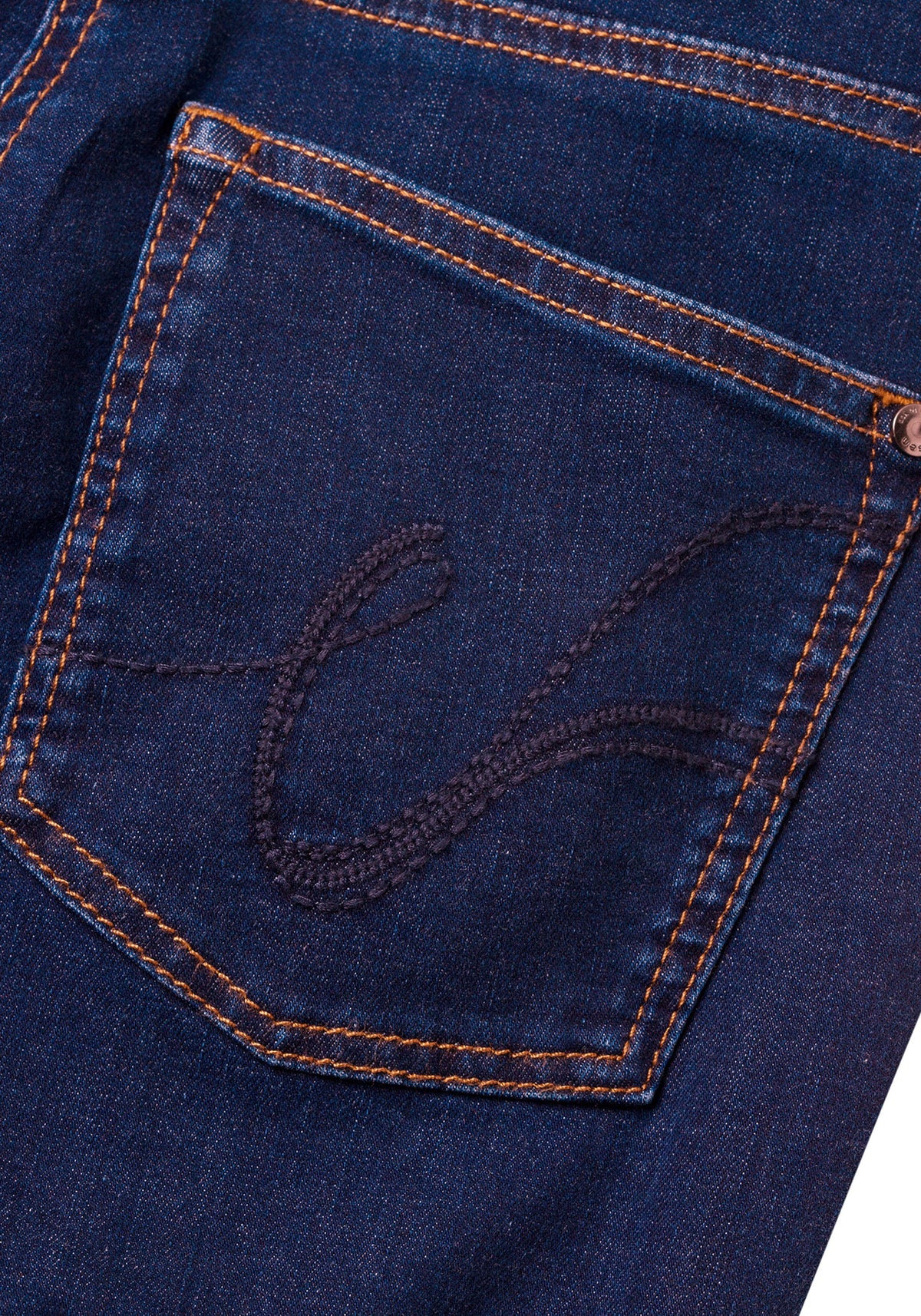 Mona Fit Straight Leg Blue Jean