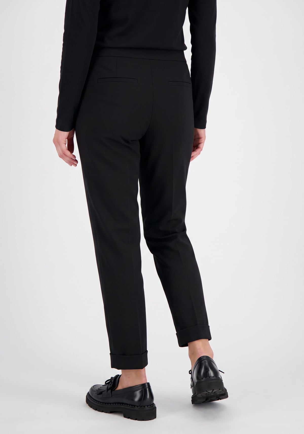 Cropped Jersey Knit Pant