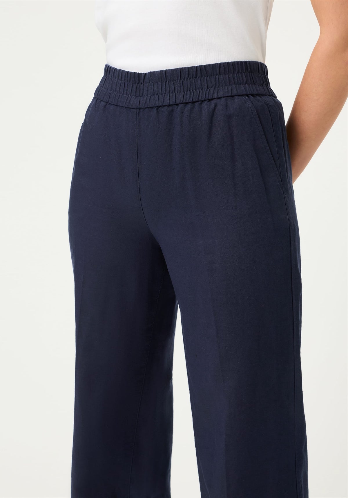 Linen-Cotton Pull-On Pant