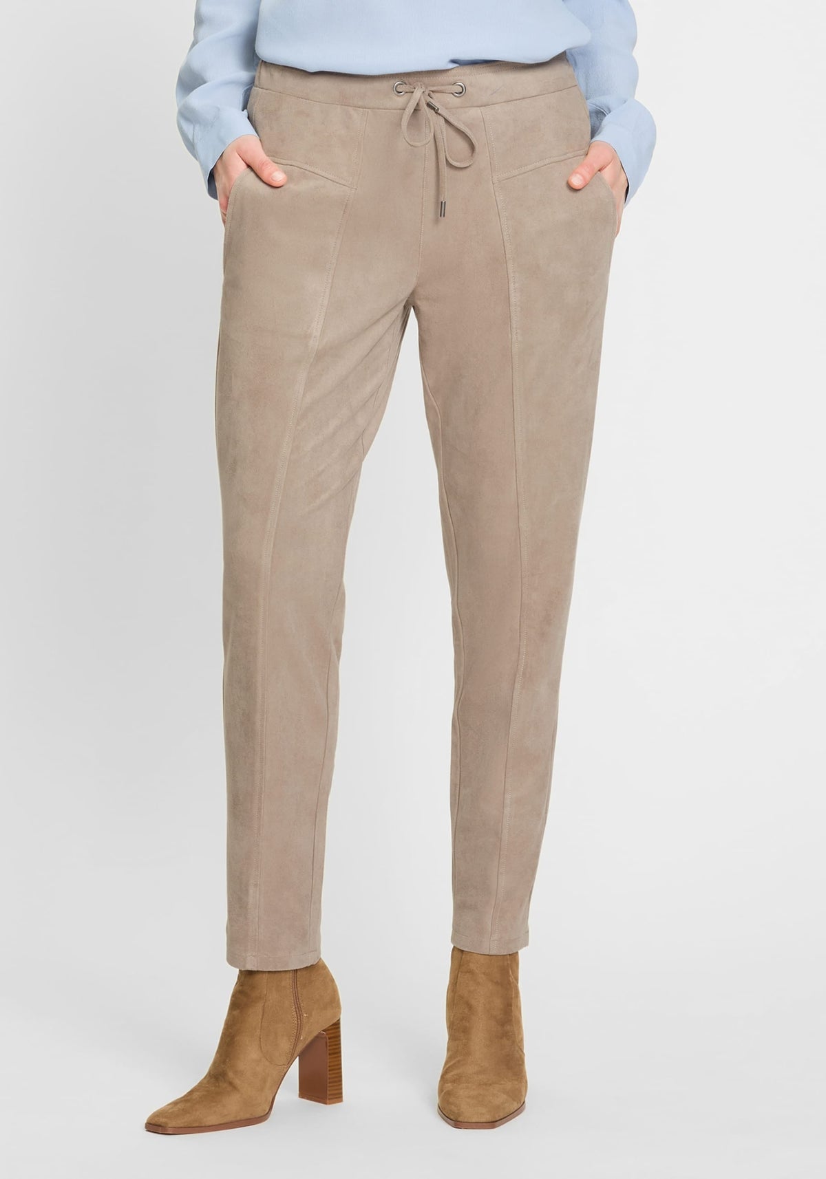 Lisa Fit Faux Suede Pant