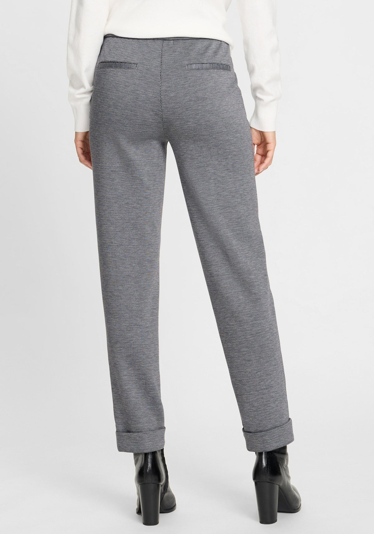 Lisa Fit Micro Pattern Cropped Pant