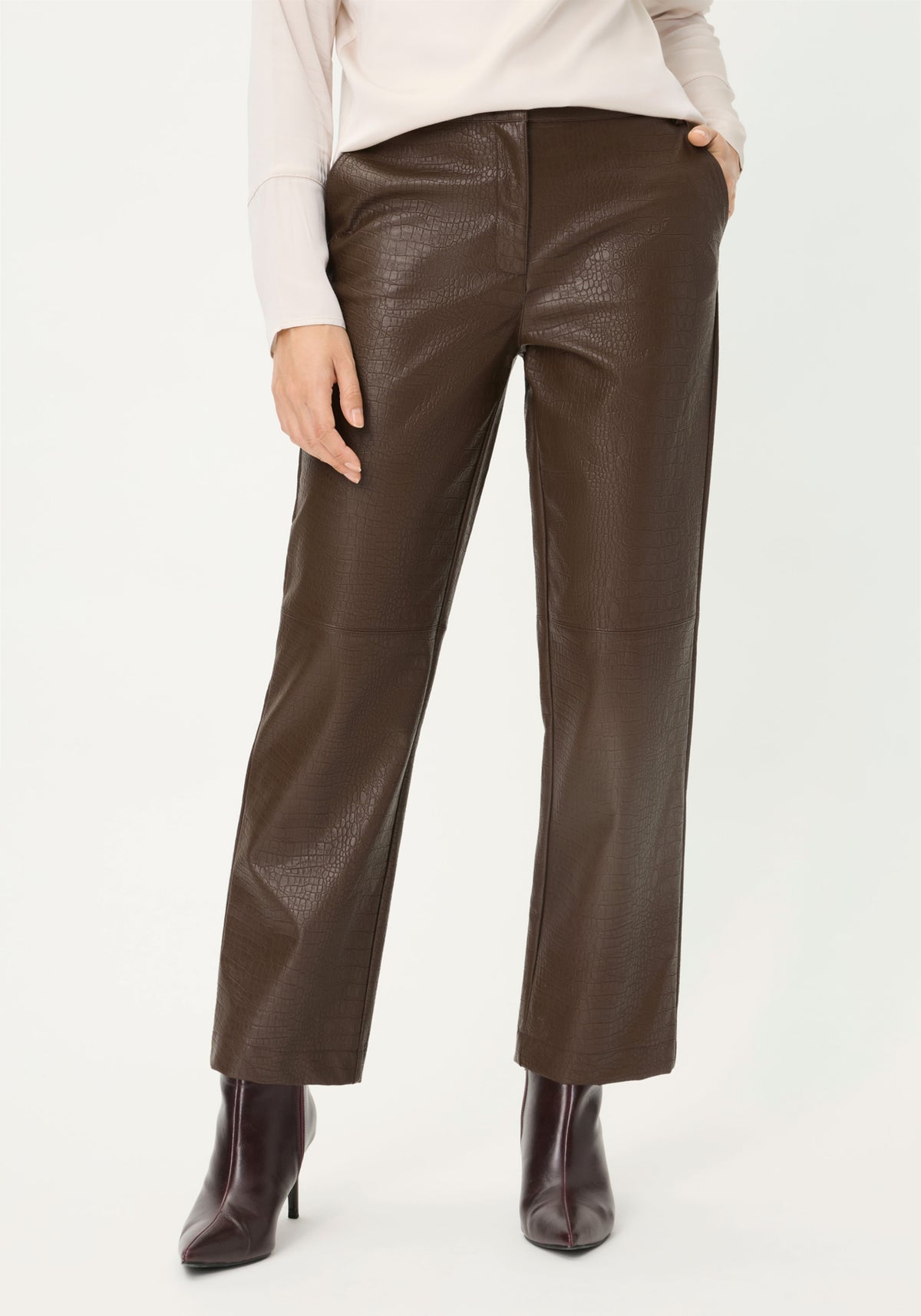 Mona Fit Straight Leg Faux Croc Cropped Pant