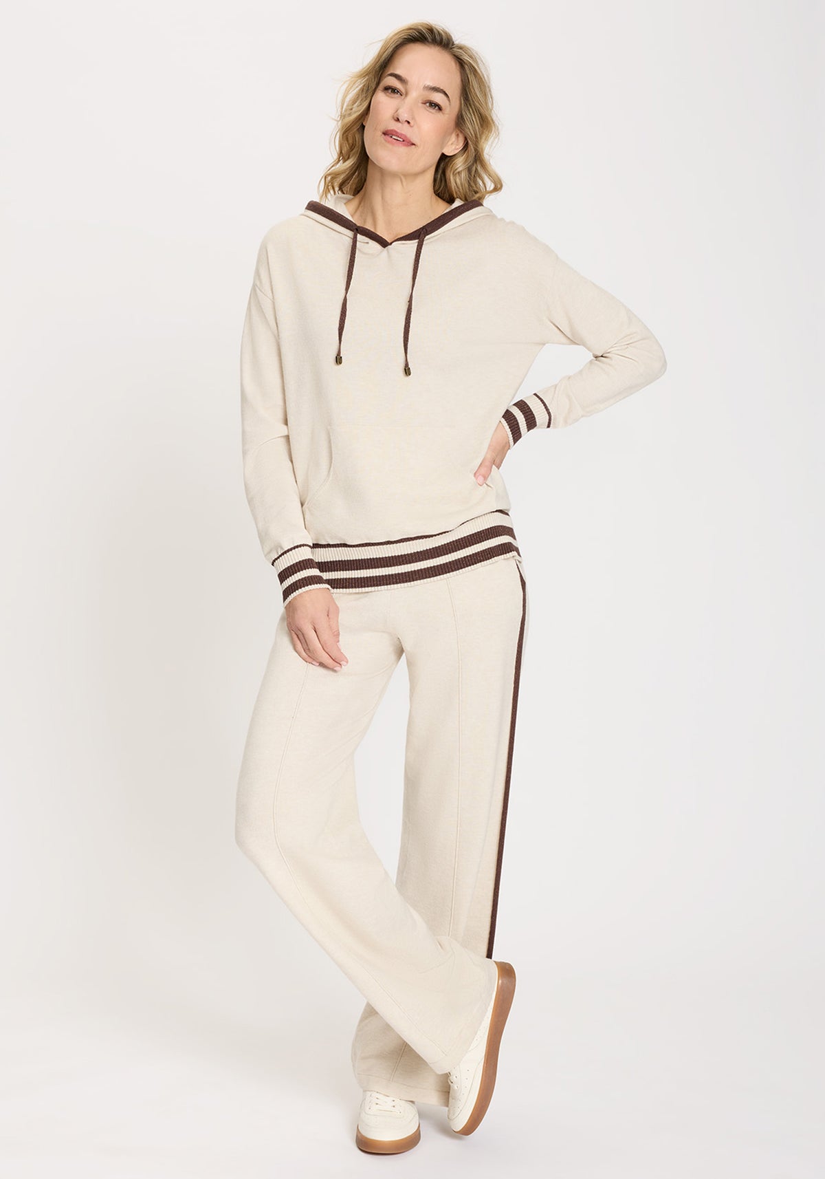 Anna Fit Wide Leg Knit Drawstring Pant