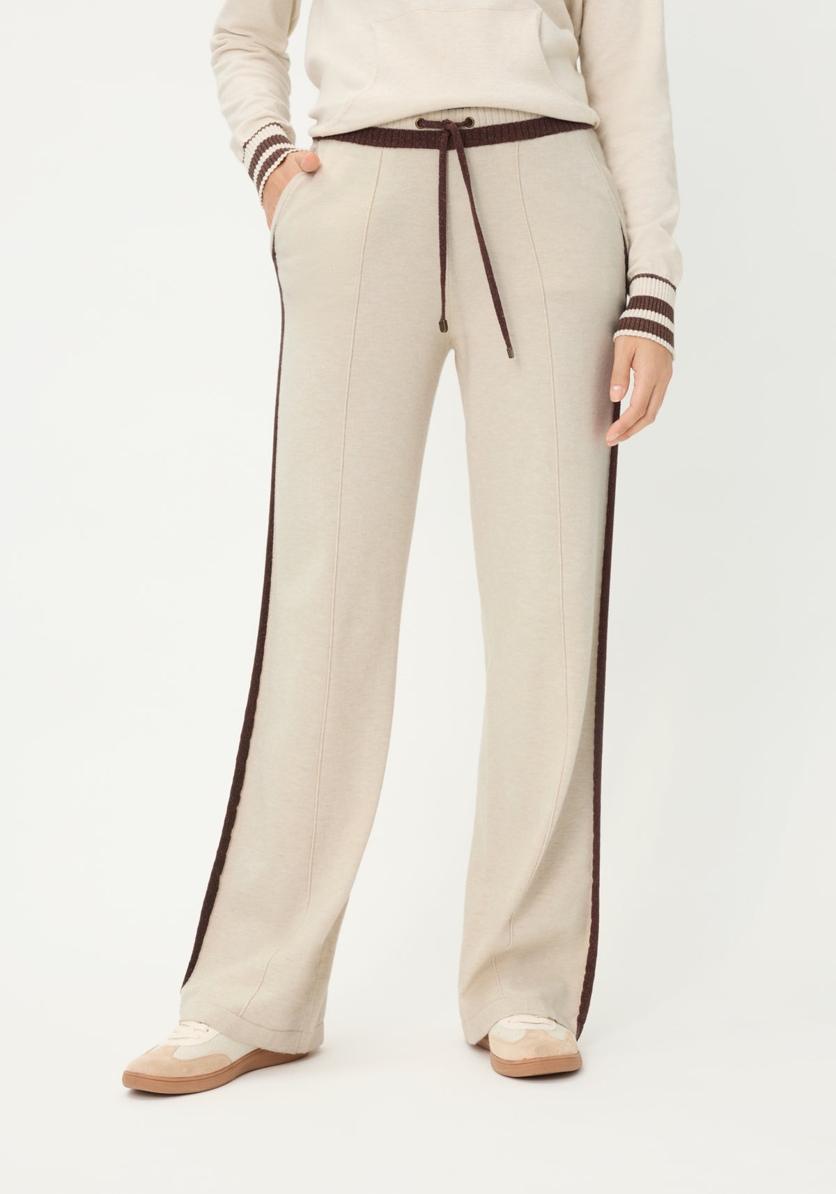 Anna Fit Wide Leg Knit Drawstring Pant