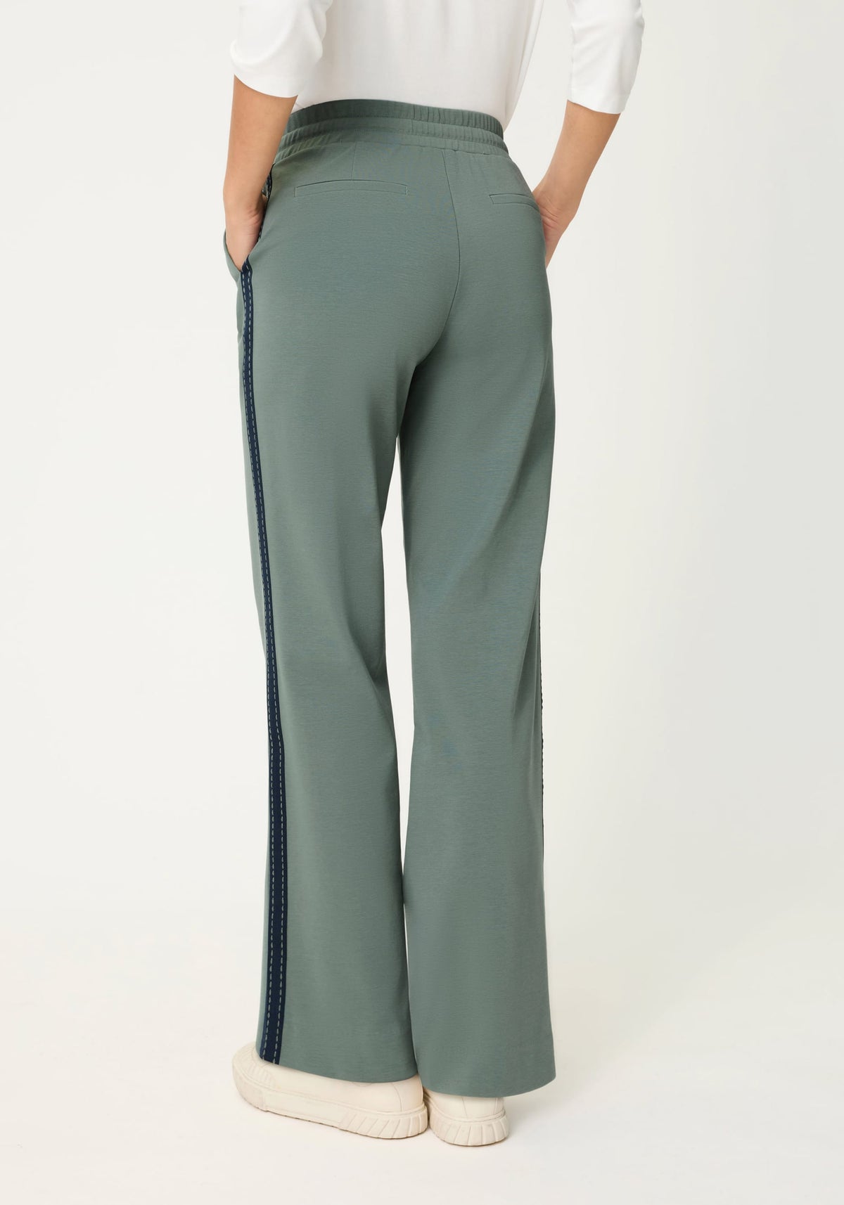 Anna Fit Pant with Side Stripe