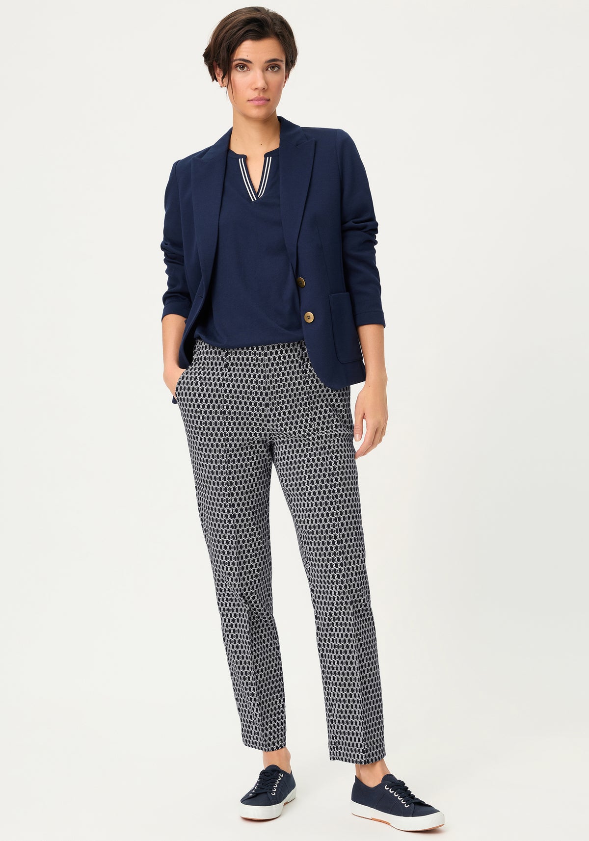 Lisa Fit Geo Pull-On Pant