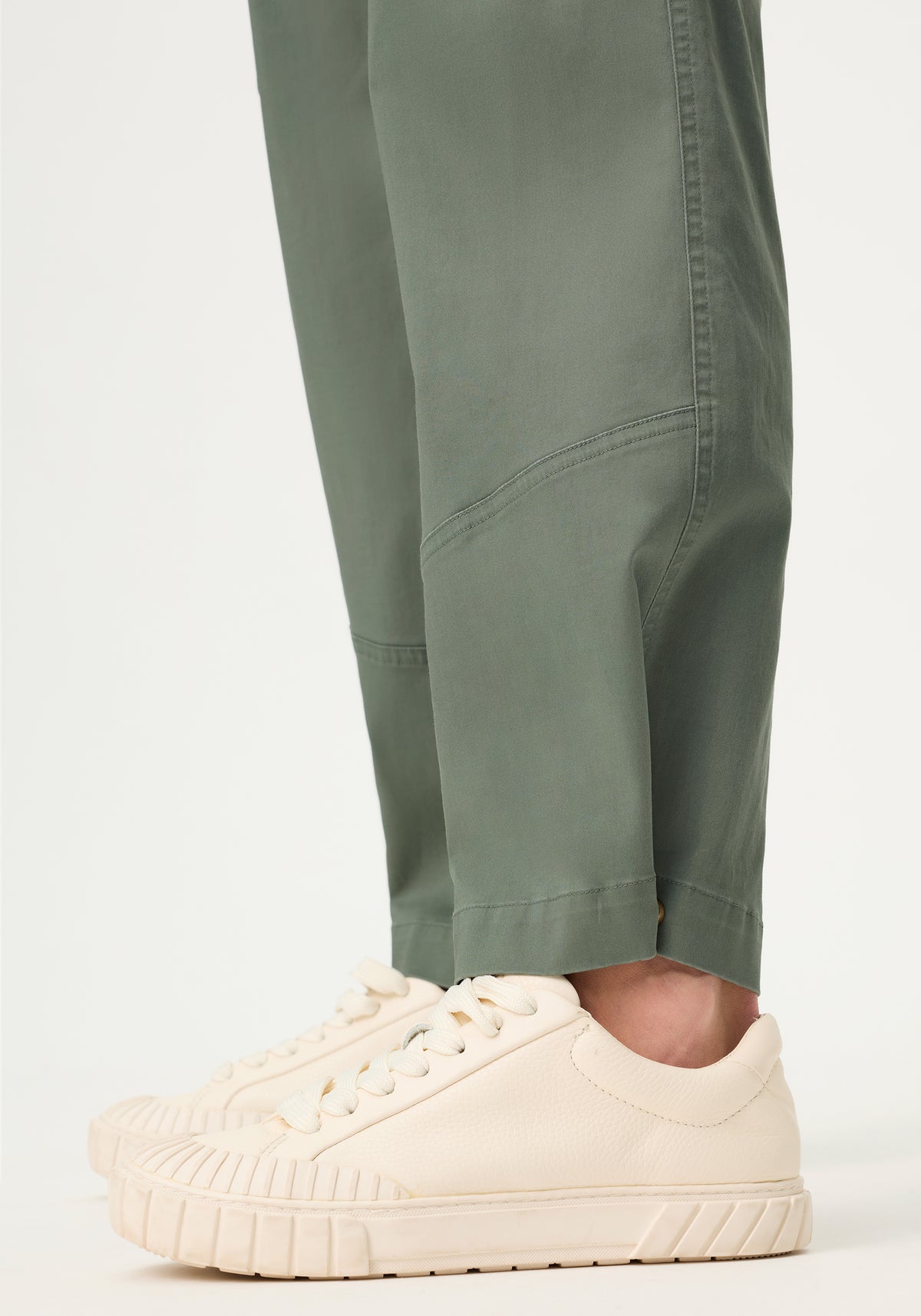 Pantalon cargo Clean Line