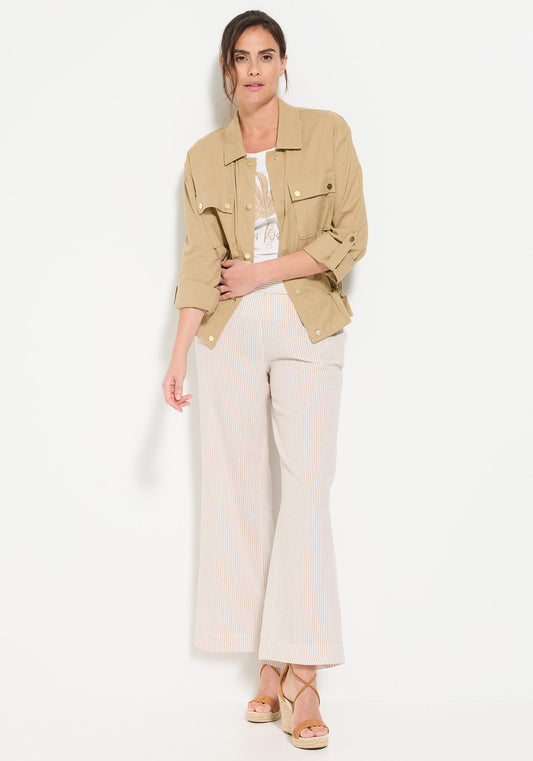 Pantalon court en lin et coton à rayures