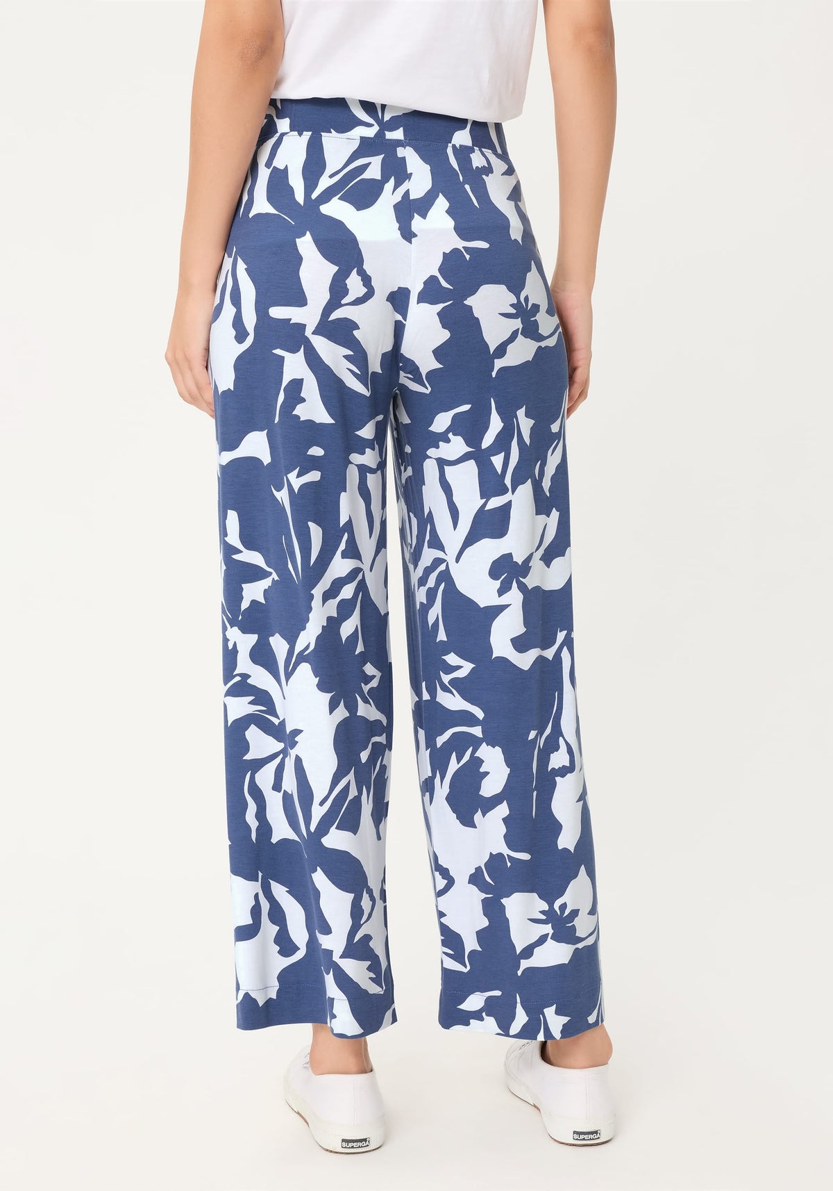 Abstract Floral Jersey Cropped Pant