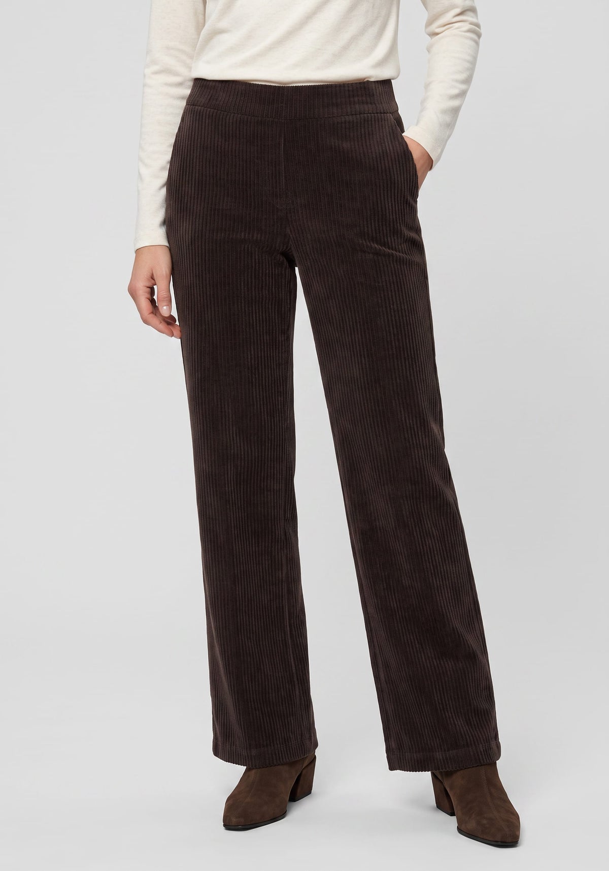 Corduroy Pull-On Trouser