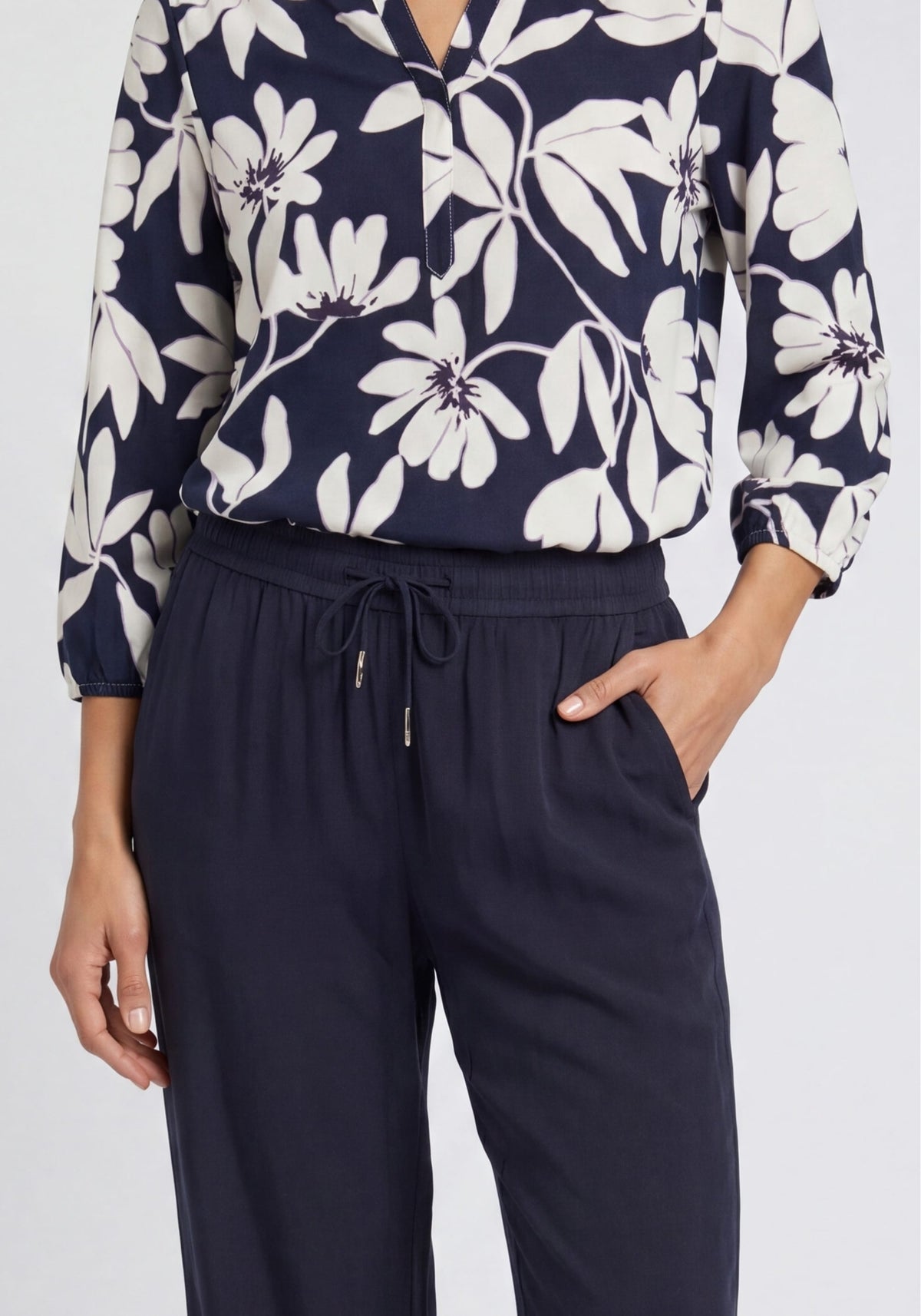 Twill Pull-On Pant