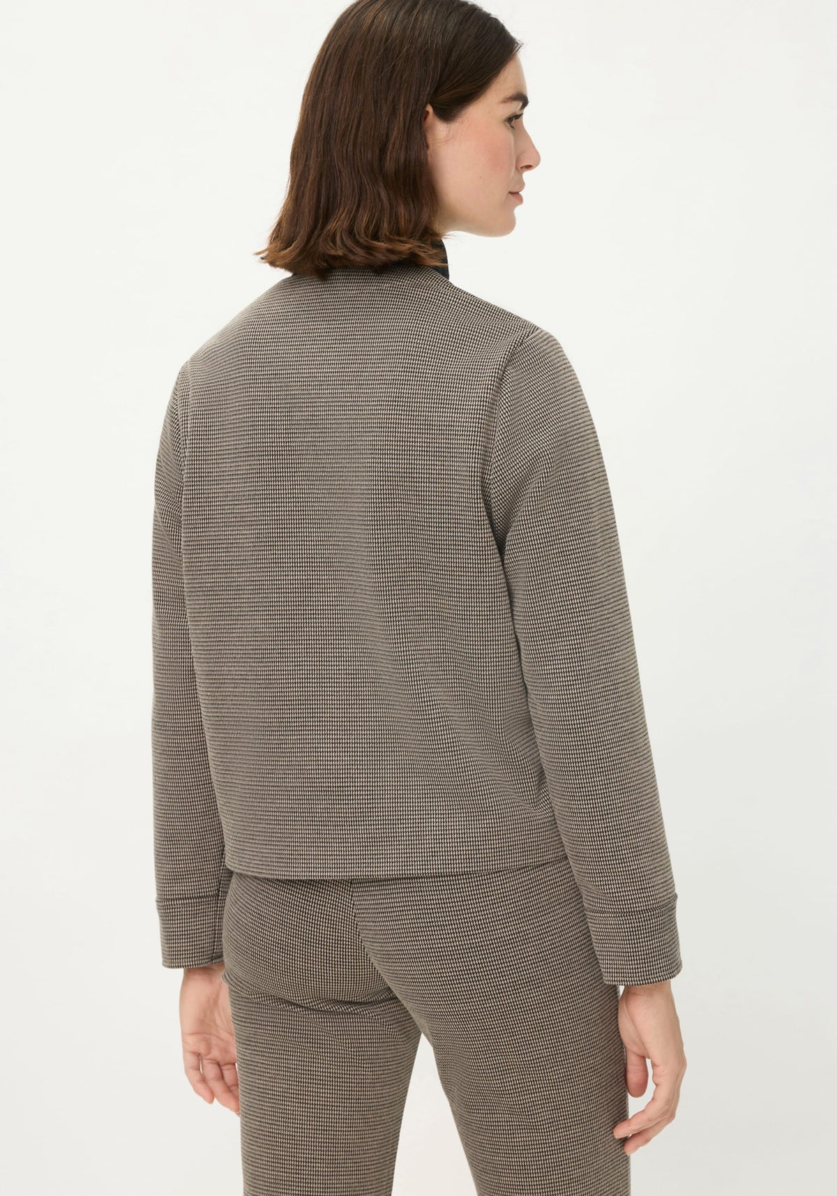 Veste à carreaux zippée