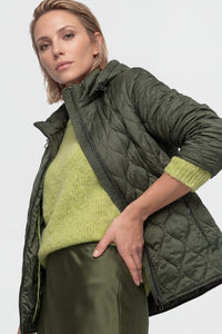 Veste matelassée d'extérieur avec capuche amovible