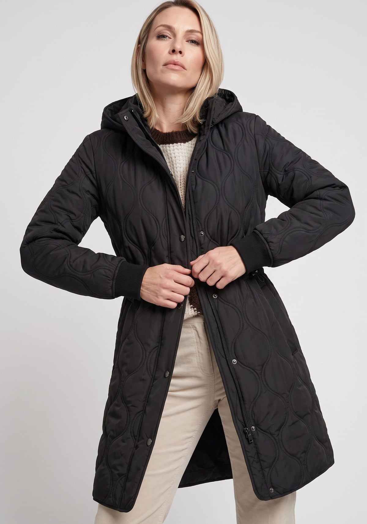 Manteau matelassé à capuche amovible