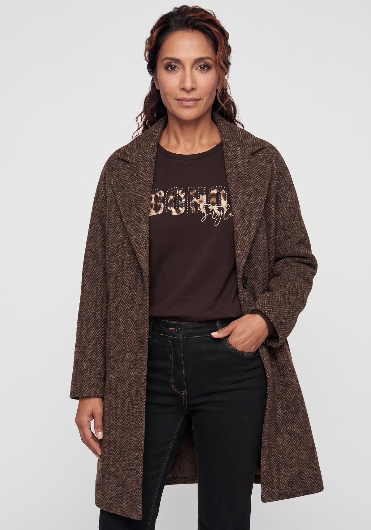 Manteau convertible en techniques mixtes