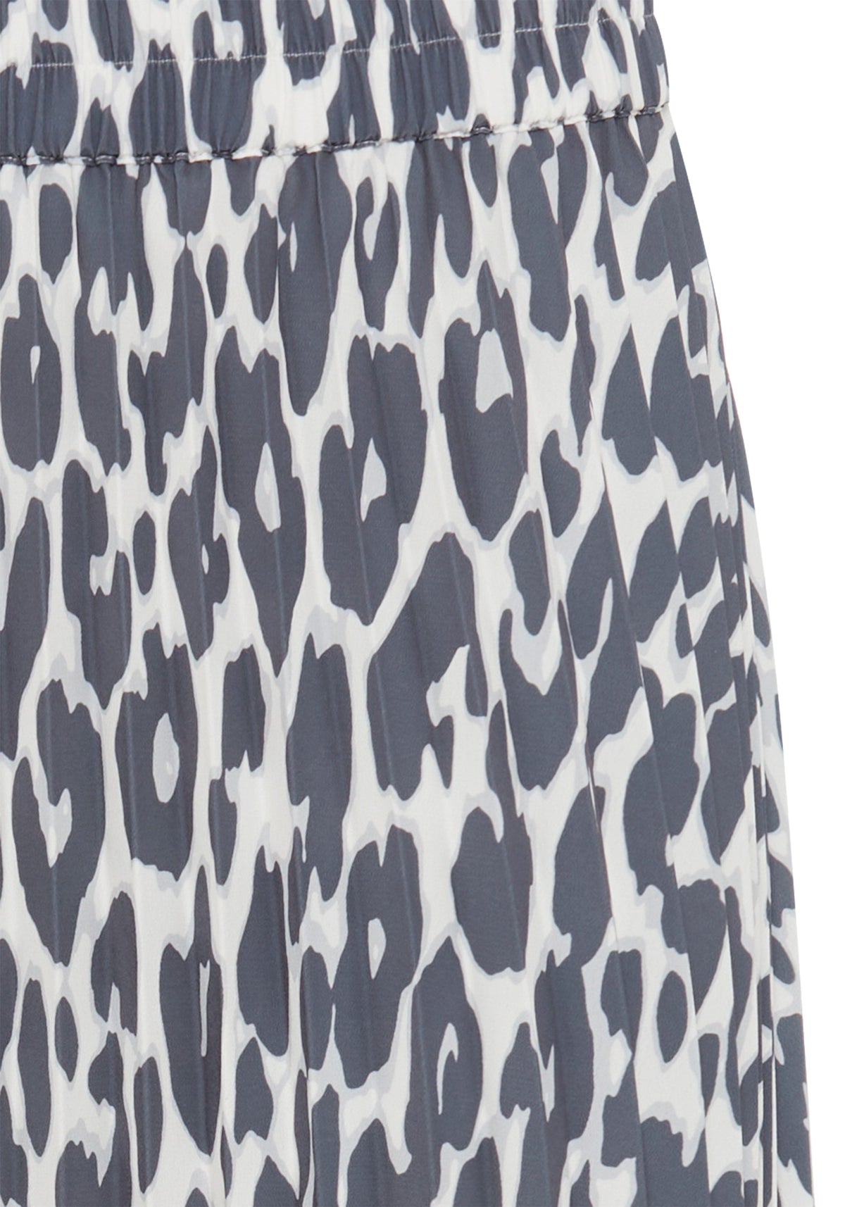 Pull-On Leopard Pleated Skirt