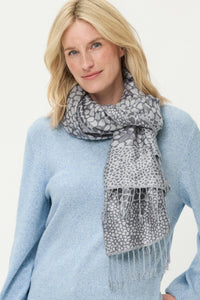 Foulard à motifs de galets