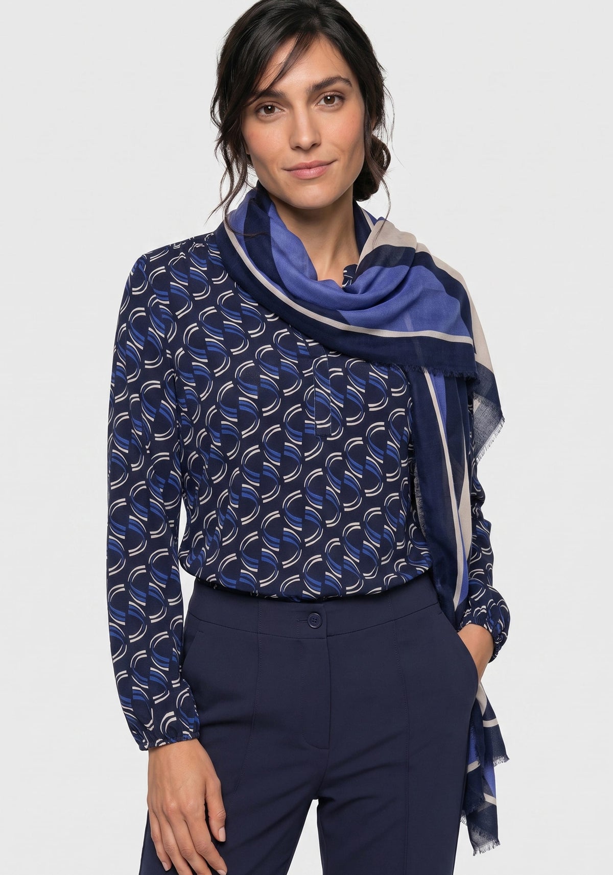 Wave & Border Print Scarf
